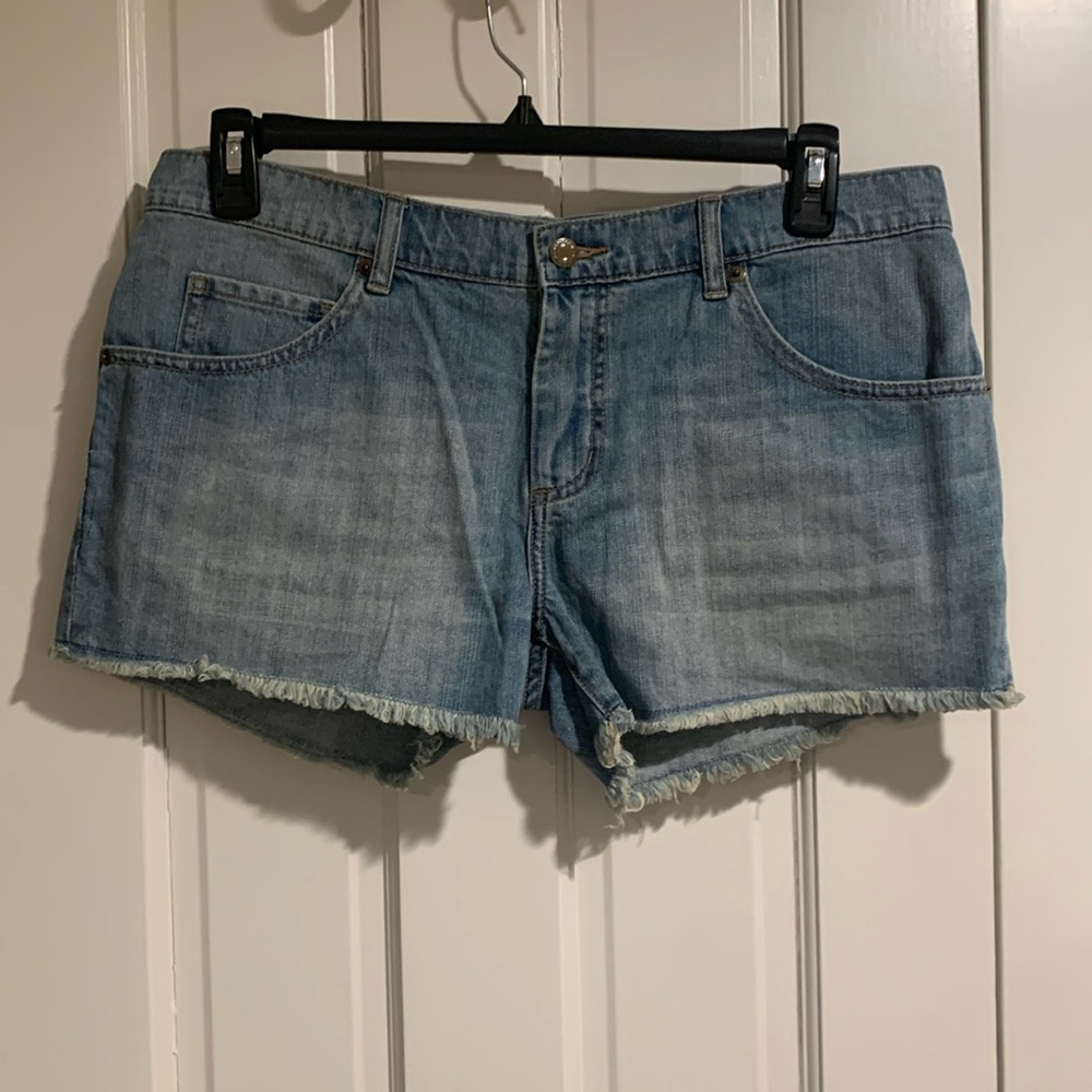 London Jean Medium Washed Jean Shorts